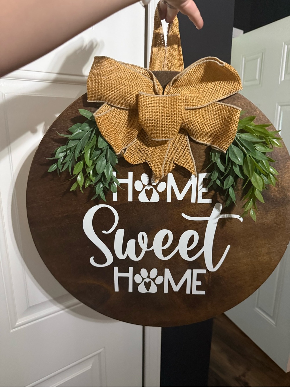 “Home Sweet Home” Dog Paw Round Door Hanger with Burlap Bow
